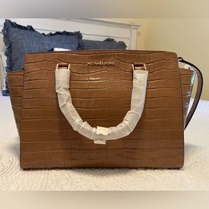 Michael Kors Selma Purse NWT